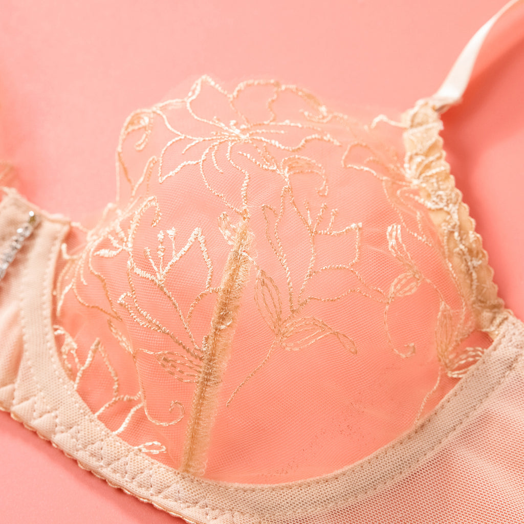 Bisque Sheer Lace Garter Lingerie Ensemble Lace Details