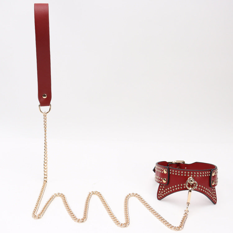 Wholesale Rivet Bondage Starter Kit in Red leash